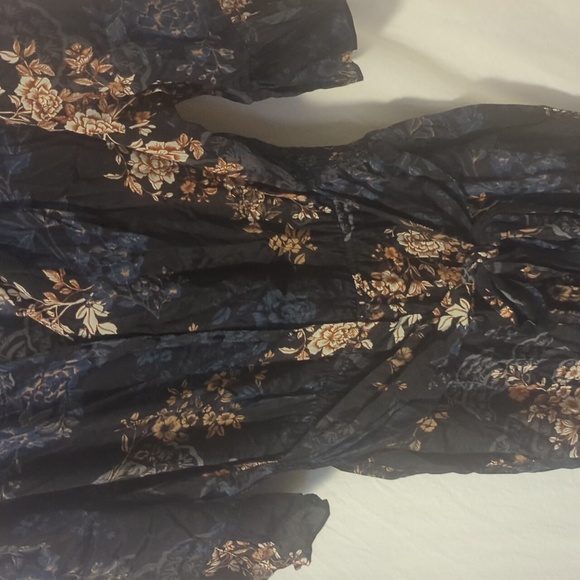 Anthropologie x Kachel floral satin jumpsuit - Picture 4 of 13